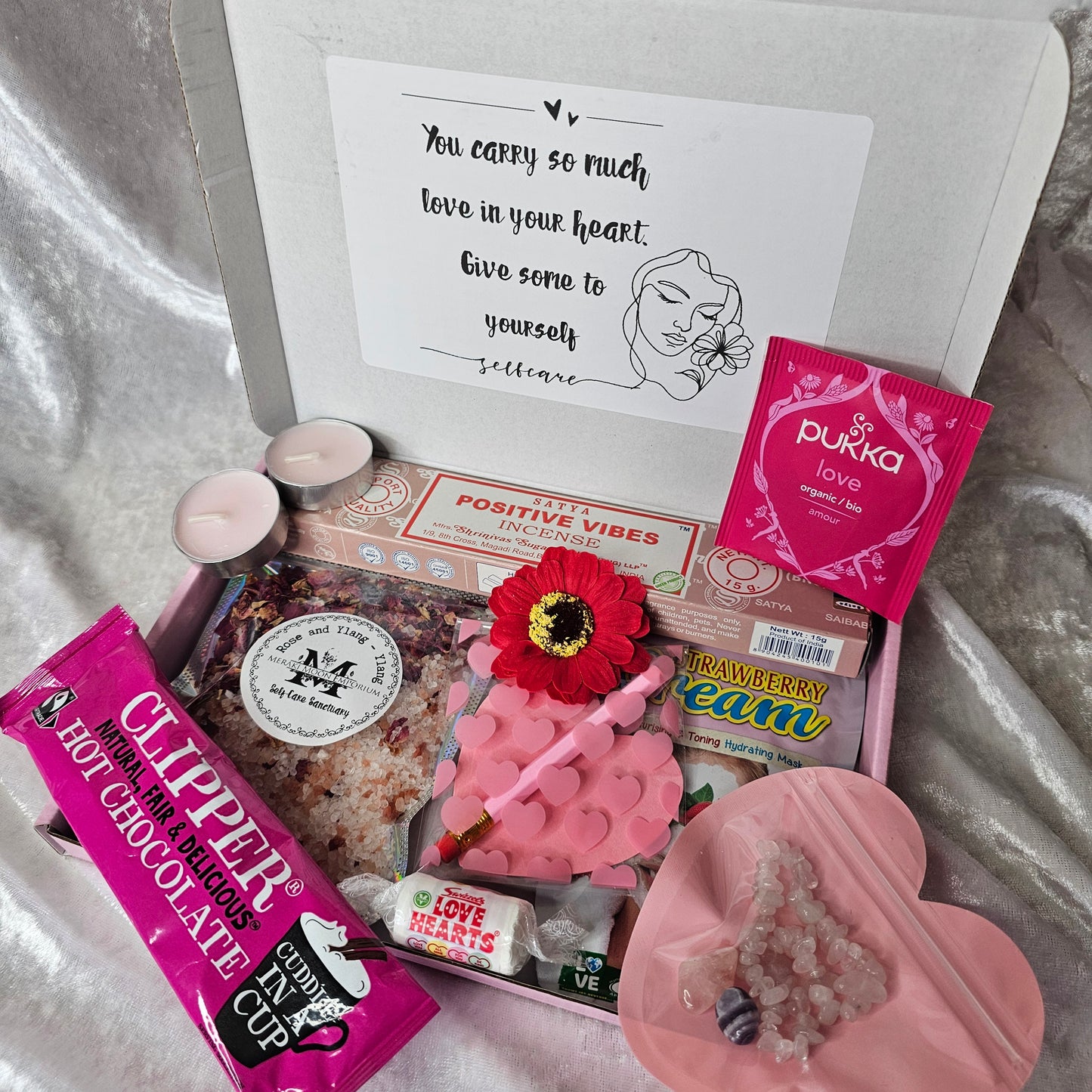 Pay It Forward Box 🩷