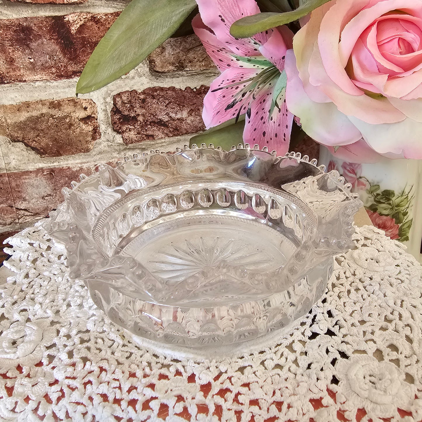 Vintage Heisey Starburst Glass Trinket Bowl with Waved Edge